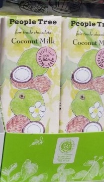 people tree 3 chocolates (3)